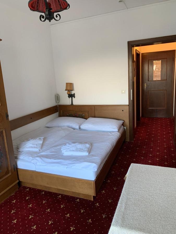 Panoramahotel Pawlik باد جاستاين المظهر الخارجي الصورة
